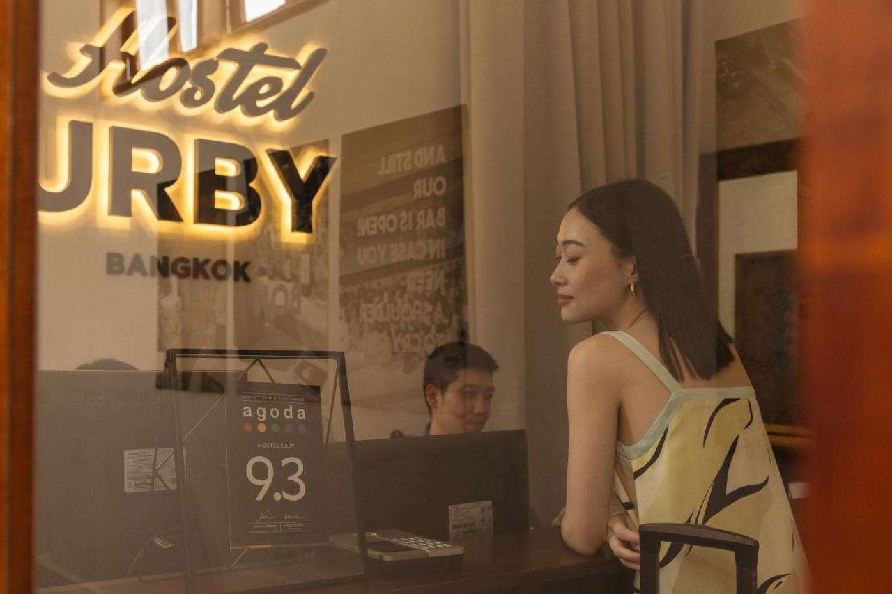 Hostel Urby Bangkok Buitenkant foto